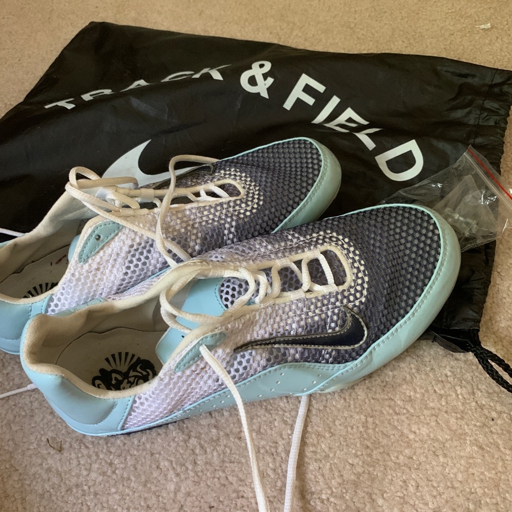 Track spikes